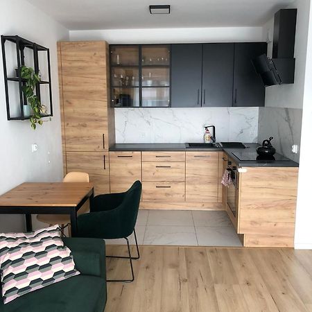Sloneczny Apartament Wrocław Zewnętrze zdjęcie